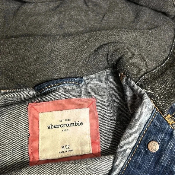 Abercrombie kids M/12, denim jacket. Distressed,multi  media,hood,back to school - Picture 10 of 10
